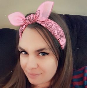 Meet your Posher, Steph